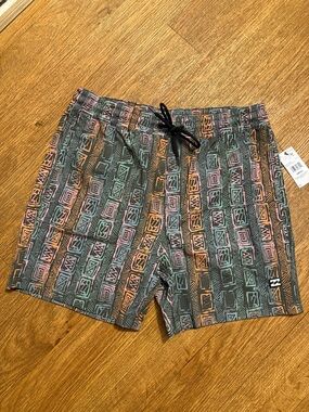 Billabong Multicolor Geometric Athletic Shorts in Green, Pink & Orange